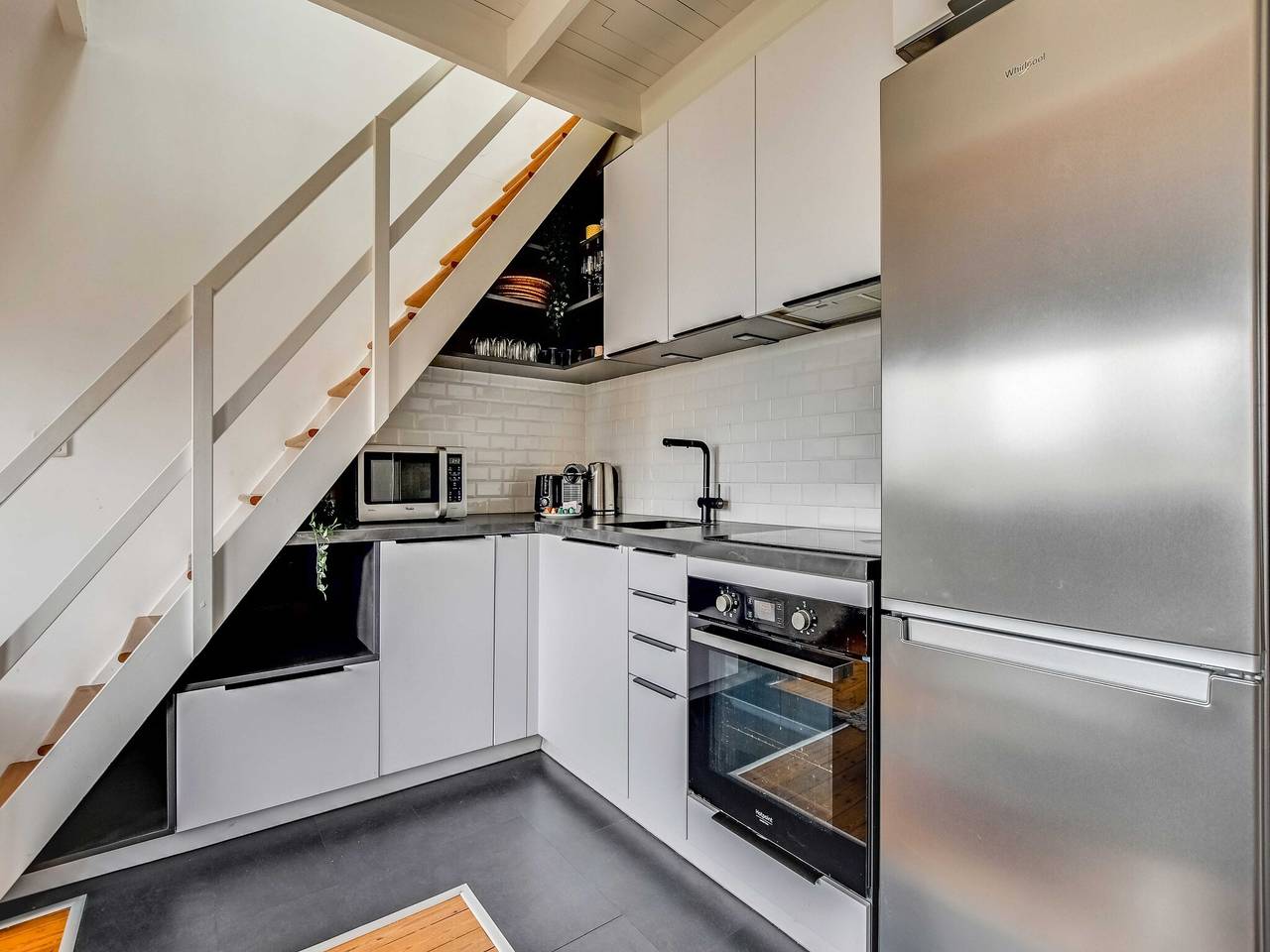 Ganze Wohnung, 3-Zimmer-Maisonette-Wohnung am Stadtrand von Paris in Le Kremlin-Bicêtre, Val-de-Marne