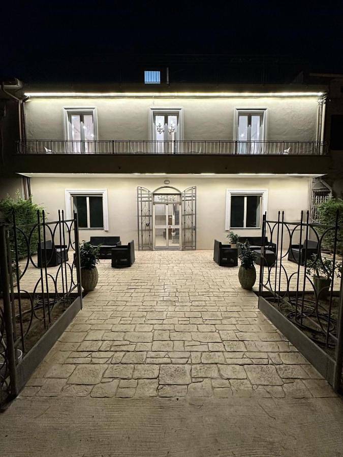 B&b per 2 persone, con Balcone e Terrazza nonché Giardino e Panorama a Paestum