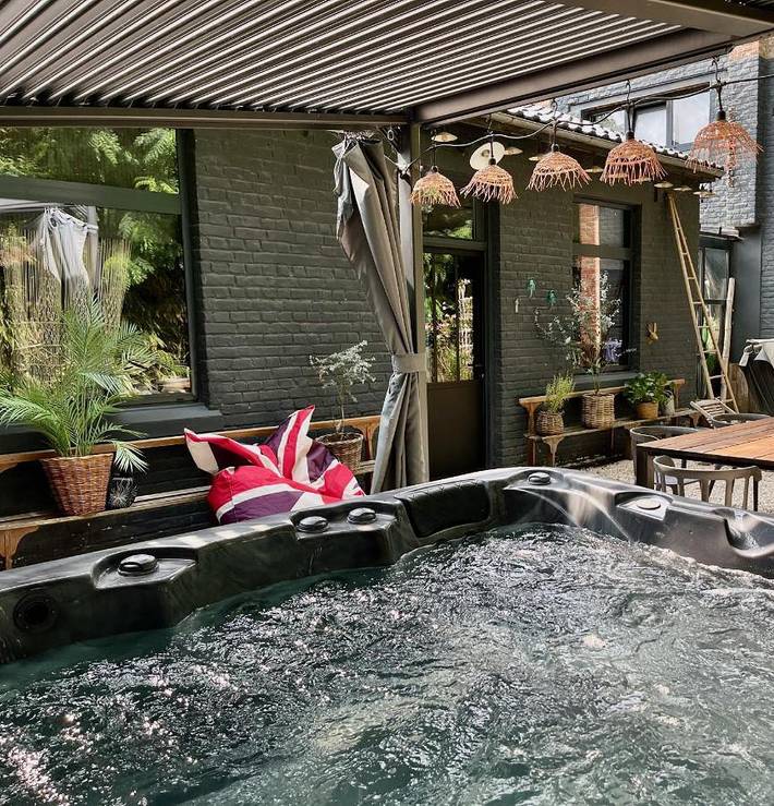 Location de vacances pour 4 personnes, avec Jacuzzi et Terrasse à Saint-André-lez-Lille
