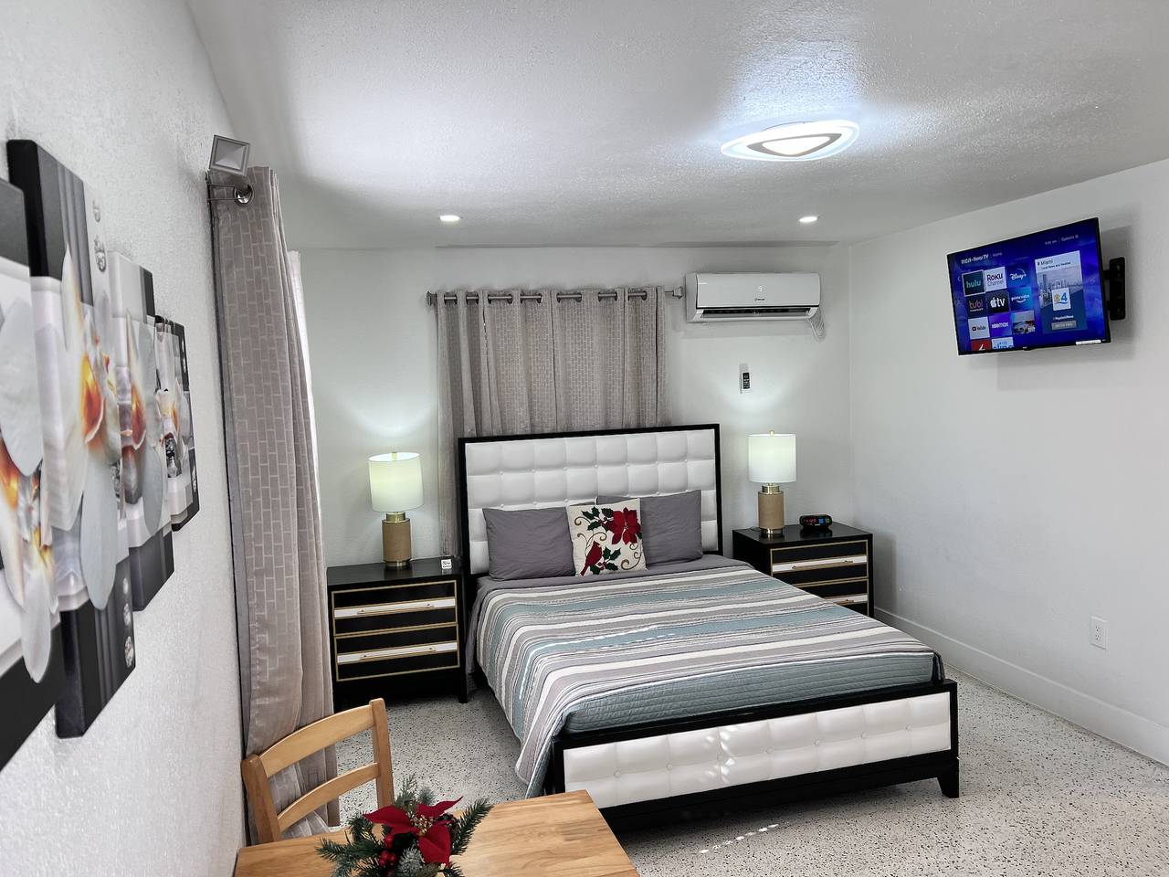Entire studio, 💎stylish Studio Apartment By Miami Airport in Miami, Florida