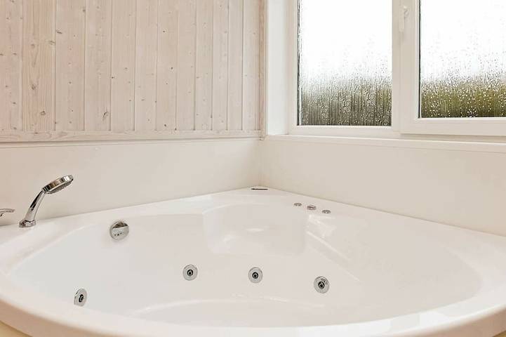 Ferienhaus für 8 Personen, mit Terrasse und Sauna sowie Whirlpool in Gelting - 3