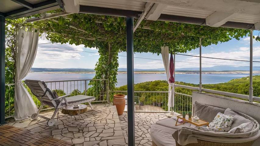 Ferienhaus mit Meerblick für 5 Personen, mit Terrasse und Whirlpool in Kvarner Bucht - 4