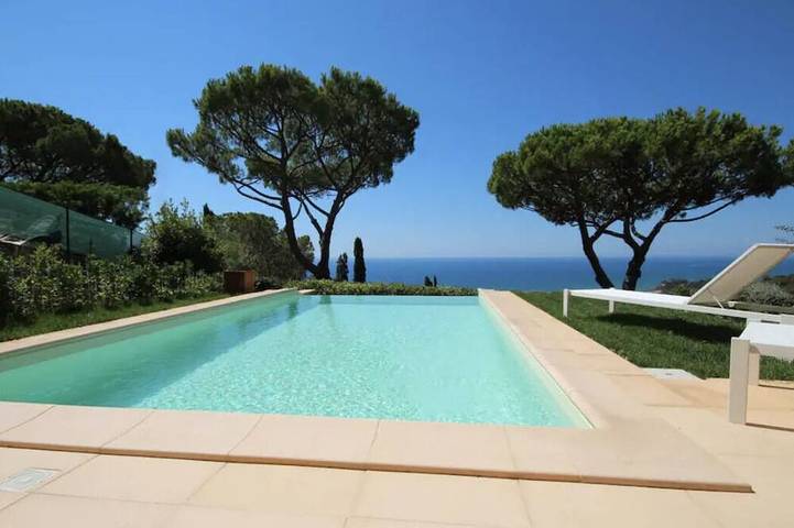 Appartamento vacanze per 4 persone, con piscina e giardino - 1