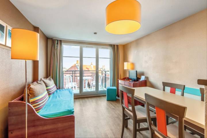 Gîte pour 4 personnes, avec piscine dans Port Guillaume - 4