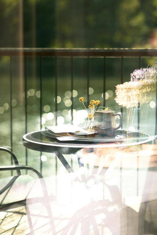 Bungalow für 2 Personen, mit Balkon und Seeblick sowie Ausblick in Norditalien - 4