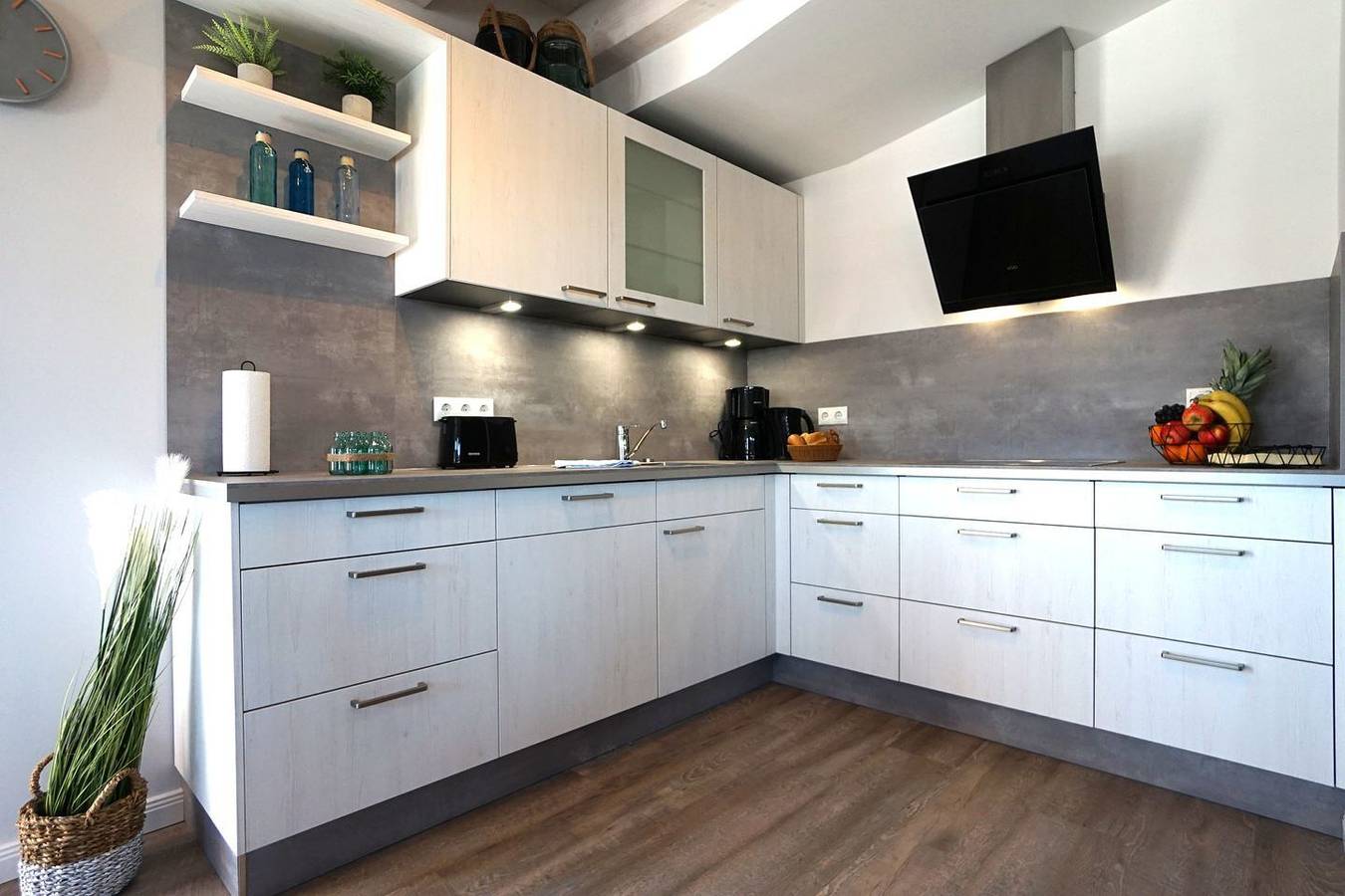 Ganze Wohnung, Nordseeluft und Wellenrauschen in Hafen Büsum, Büsum