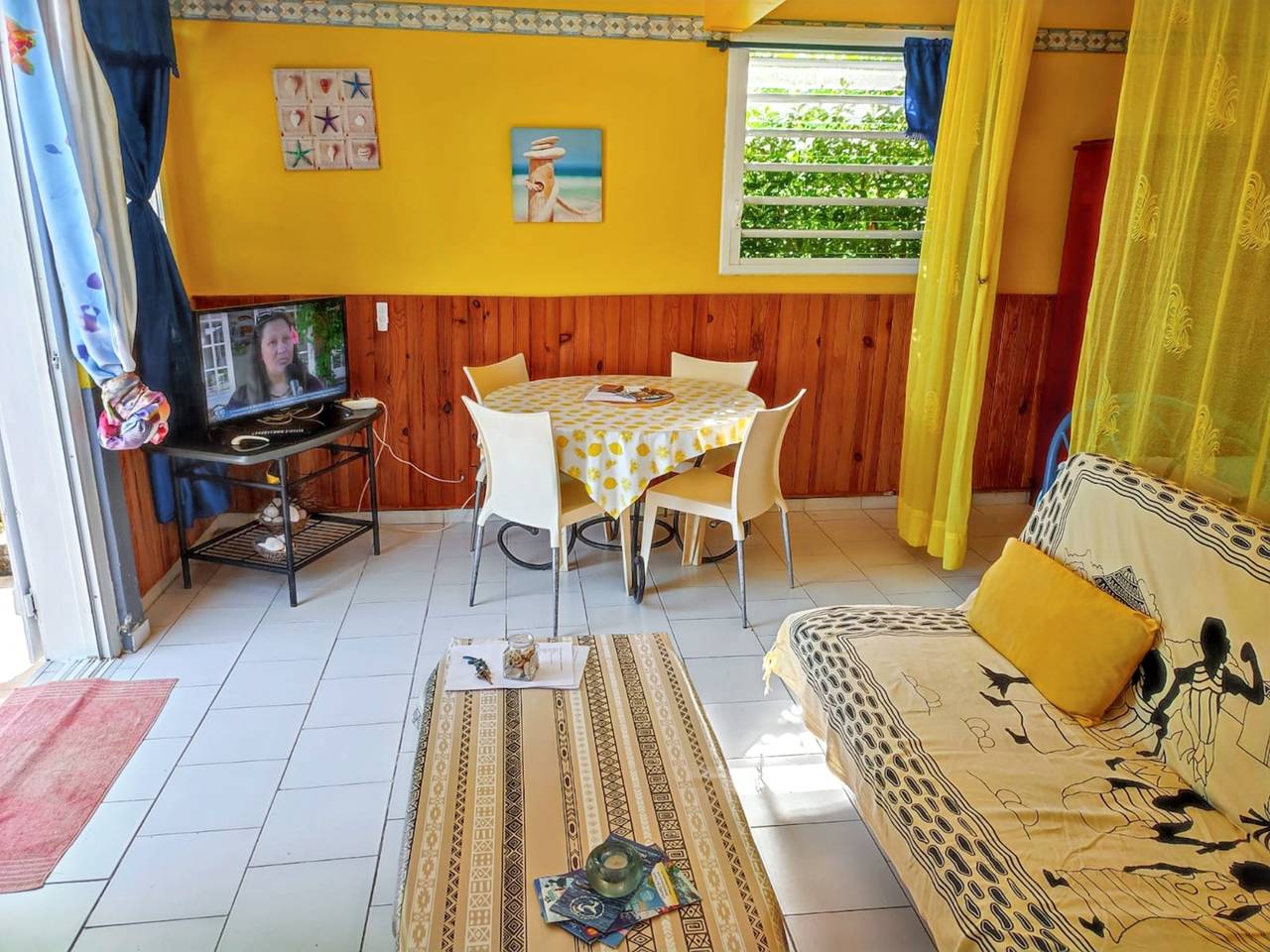 Entire studio, Studio with Sea View in Marigot - 30 sqm - Garden in Vieux-Habitants, Guadeloupe (Caribbean)