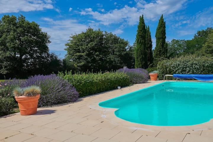 Location de vacances pour 8 personnes, avec piscine à Les Forges - 3