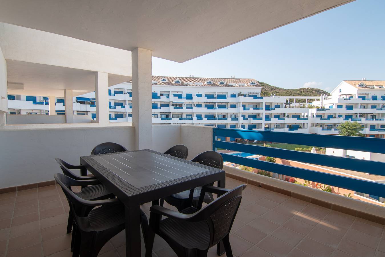 Apartamento entero, Duquesa Suites 2258 Pool View in Puerto de la Duquesa, Manilva