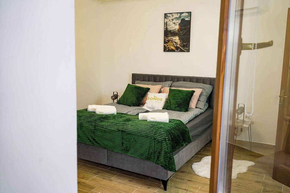 Ferienhaus mit Sauna, Whirlpool, Klimaanlage und großem Garten in Komitat Neuburg