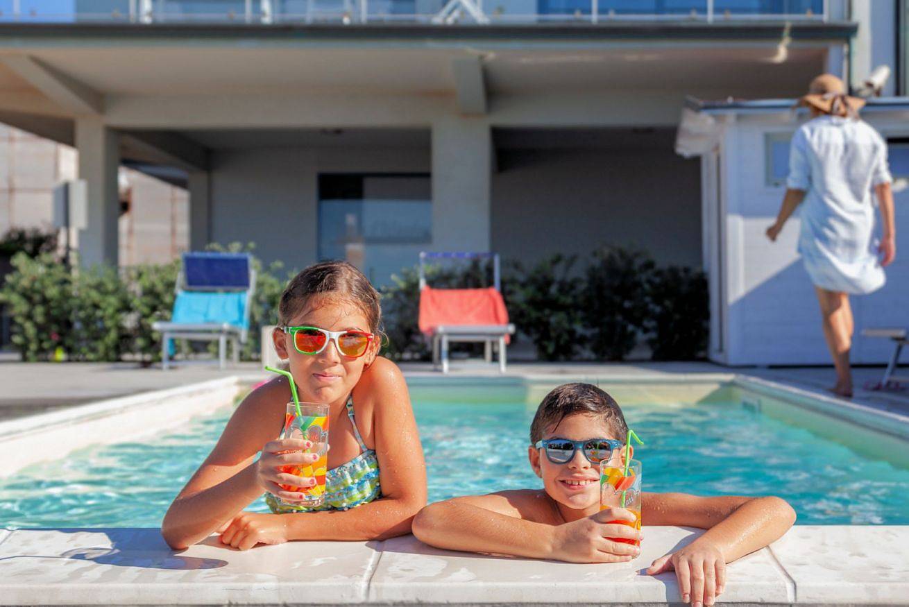 Appartamento intero, Glicine - trilocale con terrazzo vista mare frontale in Capo d'Orlando, Provincia di Messina