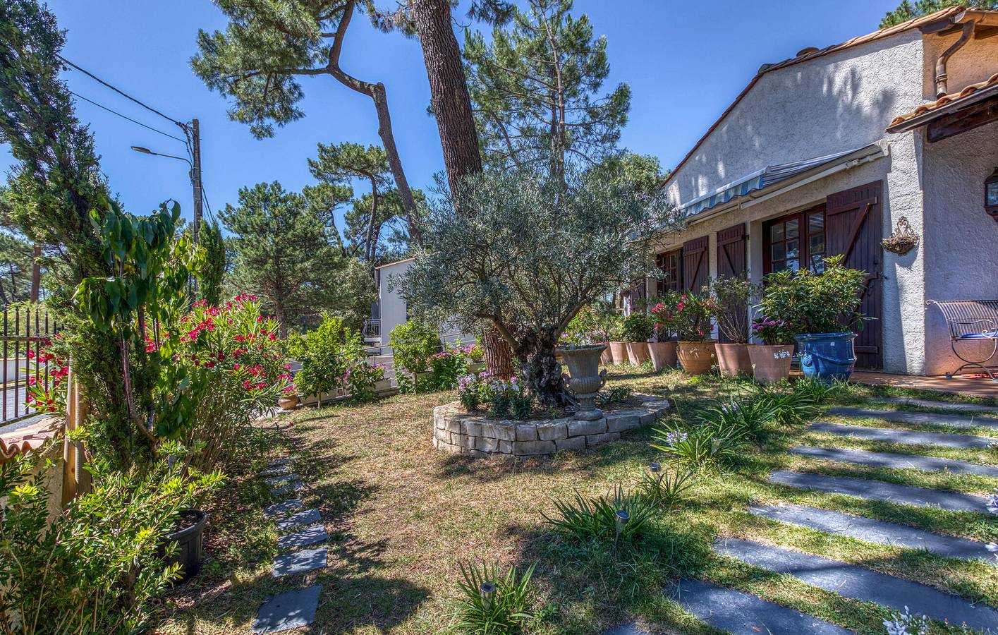 Acogedor apartamento en la playa con piscina y WiFi in Saint-Georges-de-Didonne, Region de Rochefort