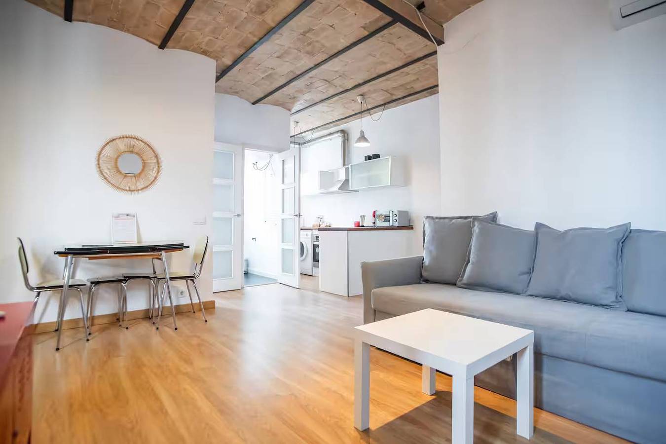 Ganze Wohnung, Ferienwohnung für 3 Personen in Barcelona Zentrum, Barcelona