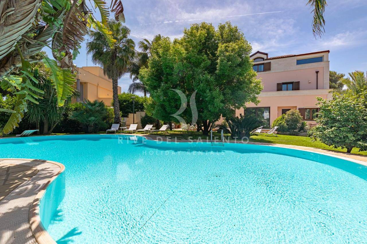 Villa in Lecce, Provincia di Lecce