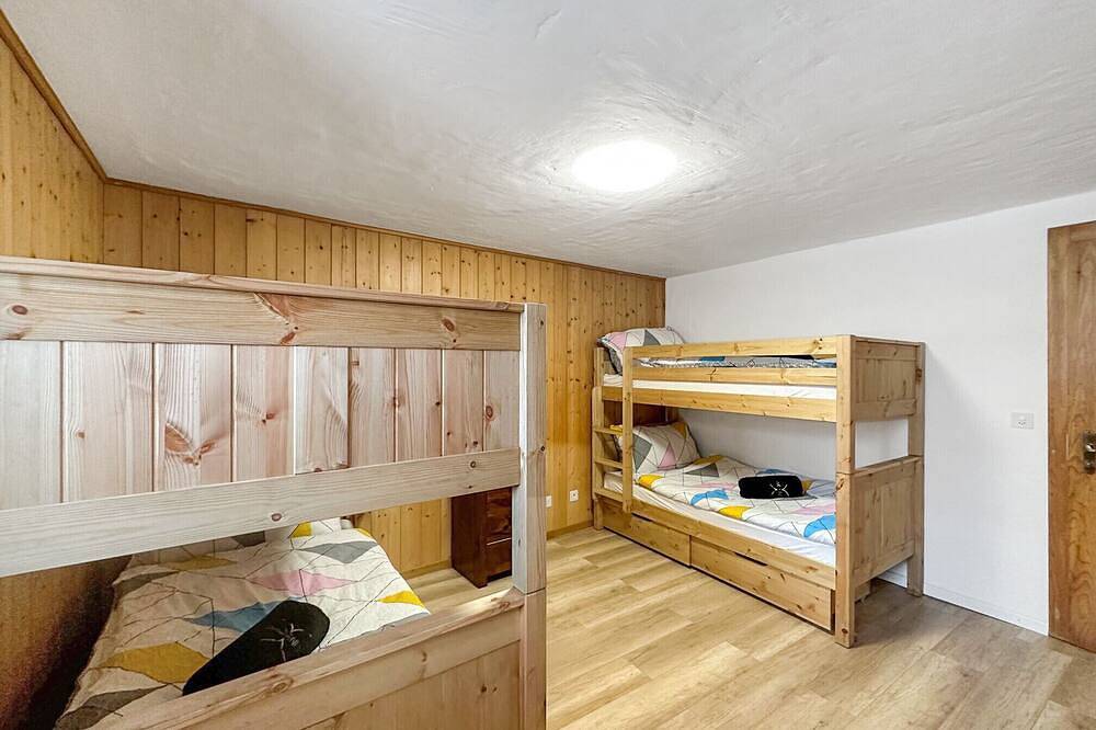 Chalet Le Basset - Family Chalet in the Swiss Alps in Orsières, Walliser Alpen