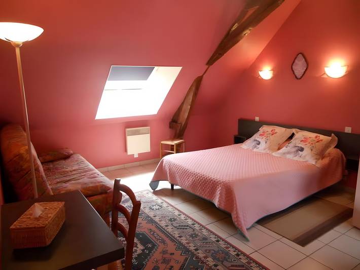 Chambre d’hôte pour 4 personnes, avec jardin dans le Lot