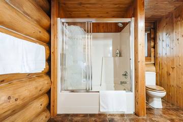 Glamping for 4 Guests in Canadian Rocky Mountains, Alberta, Picture 1