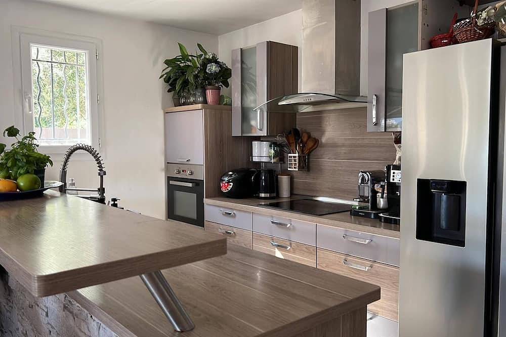 Villa pour 7 Personnes dans Villeneuve-Loubet, Région de Cannes