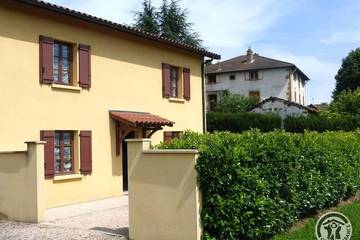 Gîte pour 11 personnes, avec jardin à Saint-Germain-Nuelles