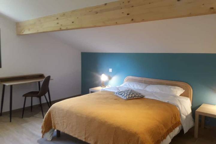 Location de vacances pour 10 personnes, avec terrasse et jardin à Perles-et-Castelet - 3