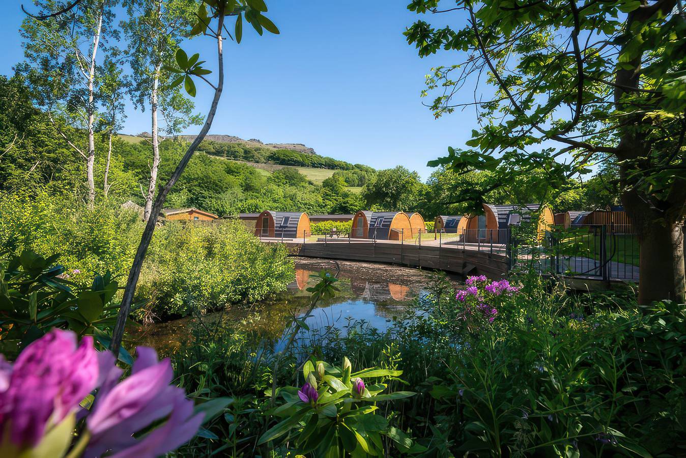 Lakeside Pods - pet free in Saddleworth, Greater Manchester