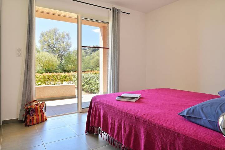 Appartamento intero, Appartamento-T3 - 4 personnes-Bagno privato con doccia in Tiuccia, Casaglione