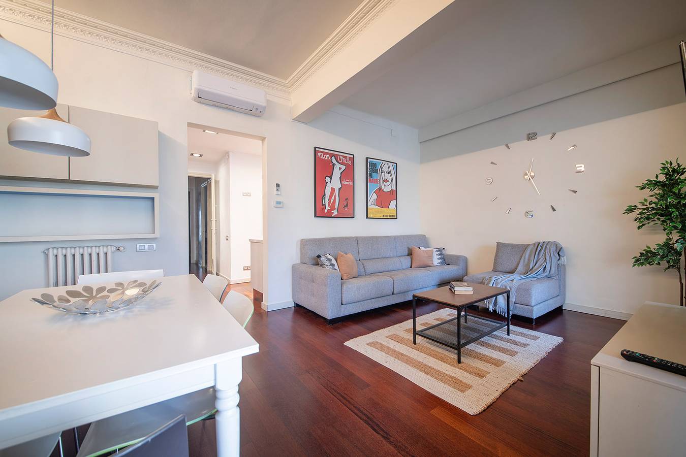 Appartement entier, Appartement de vacances pour 5 personnes in Barcelona Centre, Barcelone