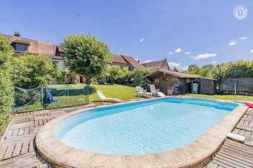 Gîte pour 8 Personnes dans Ameugny, Région de Mâcon, Photo 1