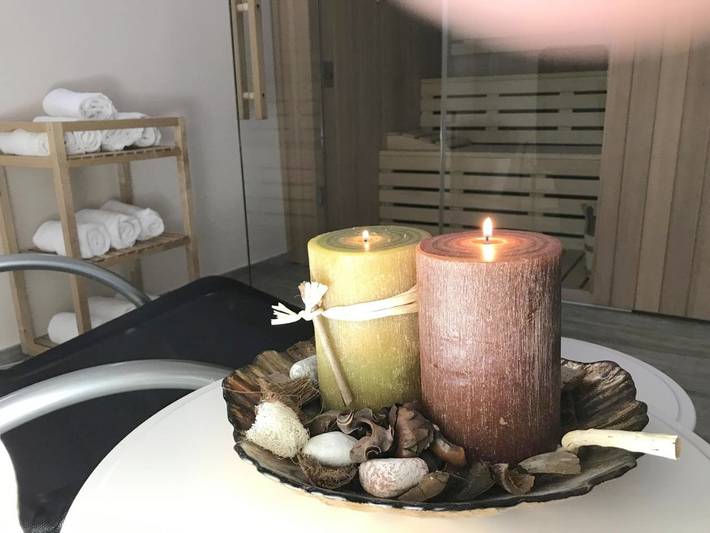 Appartamento per 4 persone, con Terrazza e Giardino nonché Sauna e Panorama in Cimone