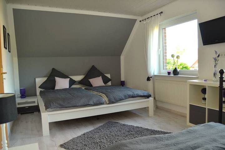 Ferienhaus für 6 Personen, mit Terrasse und Garten in Uplengen - 4