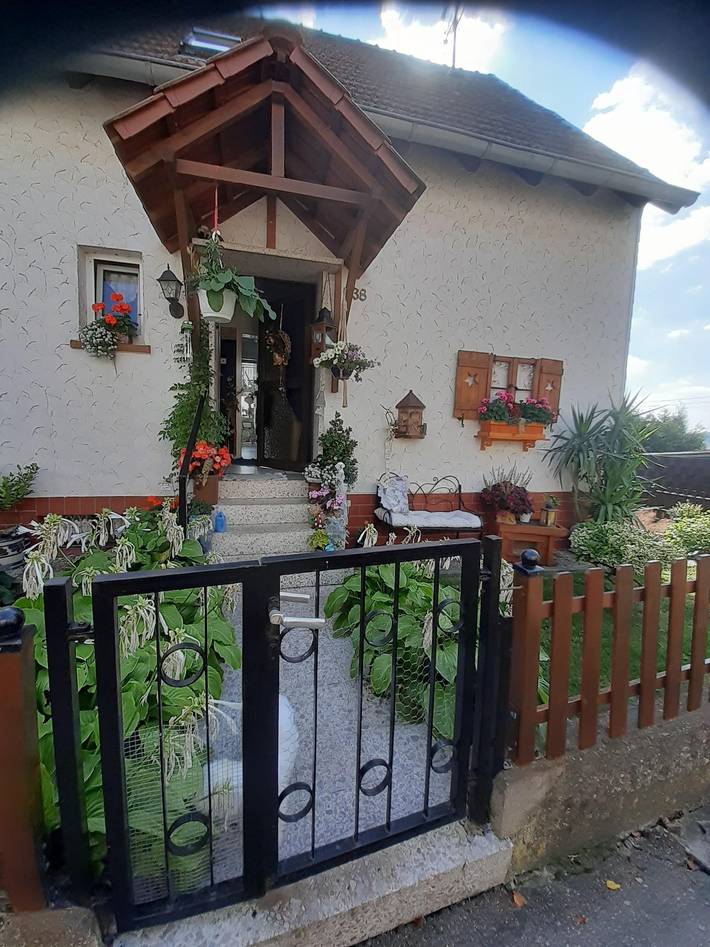 Ferienwohnung für 3 Personen, mit Terrasse und Garten in Kleinblittersdorf