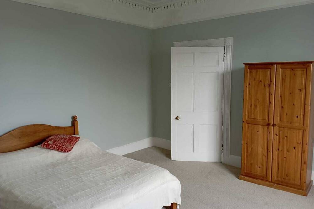 Grade 2 Georgian Townhouse in Bideford, Devon