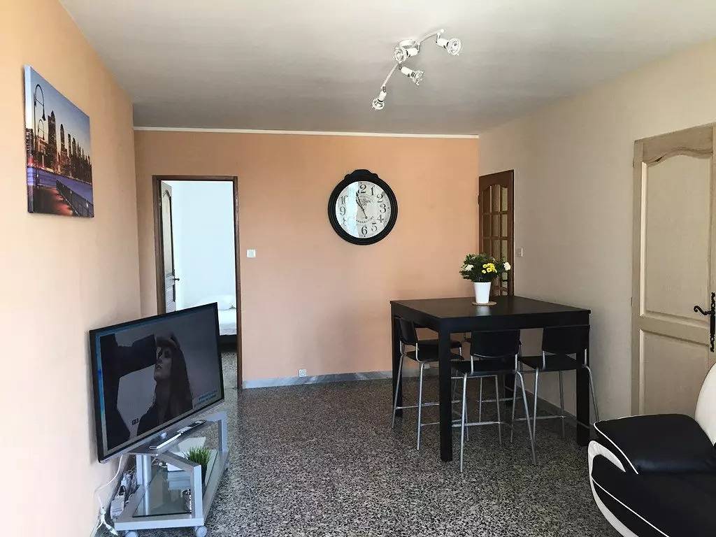 Ganze Wohnung, Großes Apartment in der Nähe von Calanques in Marseille, Marseille und Umgebung