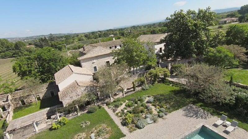 Location de vacances pour 2 personnes, avec piscine ainsi que sauna et jardin à Pont-Saint-Esprit - 2