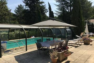 Maison d’hôte pour 6 personnes, avec piscine et jardin à Baurech