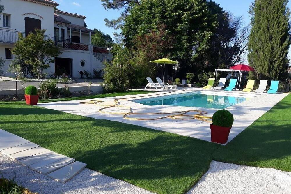 Maison rénovée et piscine neuve  6 personnes in Rousson, Parc national des Cévennes