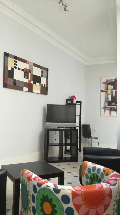 Single Room with Shared Bathroom in Malaga Centro Historico, Malaga