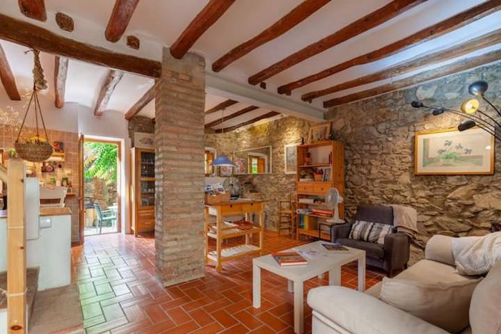 Apartamento para 8 personas, con Balcón y Terraza además de Jardín y Piscina en Priorat