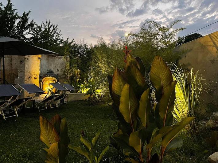 Chambre d’hôte pour 2 personnes, avec vue ainsi que jardin et piscine
