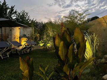 Chambre d’hôte pour 2 personnes, avec jardin ainsi que piscine et vue à Solferino