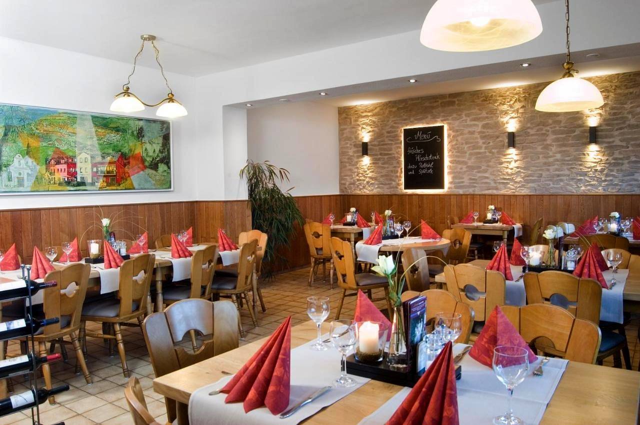 Hotel-Restaurant Im Goldenen Grund in Körperich, Eifelkreis Bitburg-Prüm