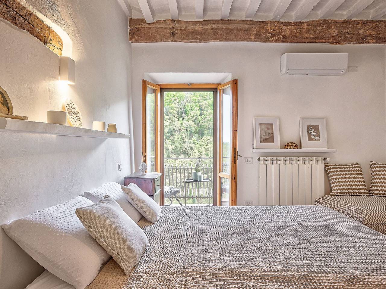 Ganze Wohnung, Charmante toskanische Wohnung mit Balkon und Blick. in Sinalunga, Siena Provinz