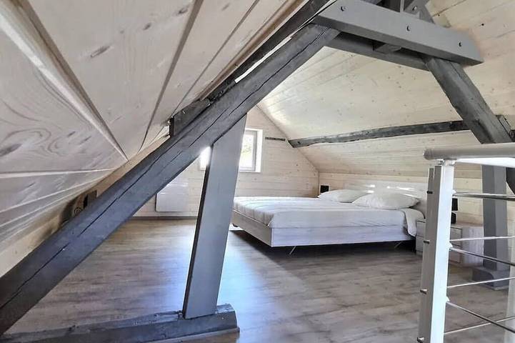 Location de vacances pour 6 personnes, avec balcon à Entremont-le-Vieux - 4