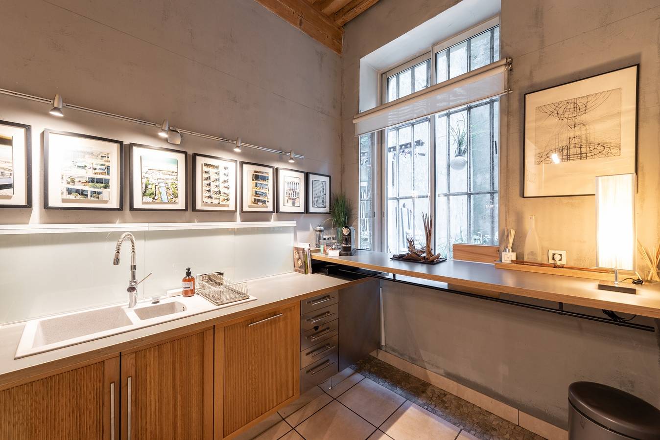 Appartement entier, Art & Soie - Appt d’exception avec terrasse – Croix-Rousse in Lyon, Lyon et ses environs
