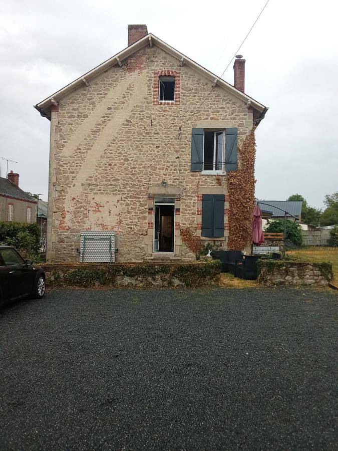 Maison d’hôte pour 2 personnes, avec Terrasse ainsi que Jardin et Vue dans la Creuse - 2