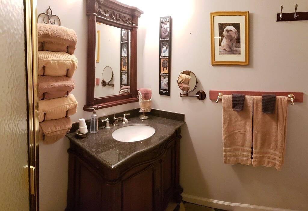 Bed And Breakfasts for 6 Guests in Blue Ridge Mountains, North Carolina