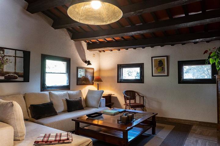 Hôtel pour 2 personnes, avec piscine ainsi que jardin et vue à Montseny - 2