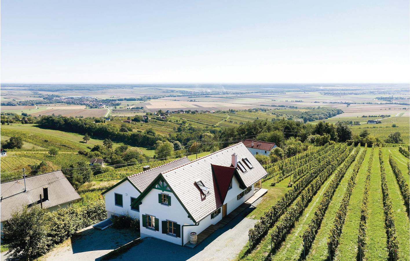 Ferienhaus für 8 Personen mit Terrasse in Eisenberg an der Pinka, Südburgenland