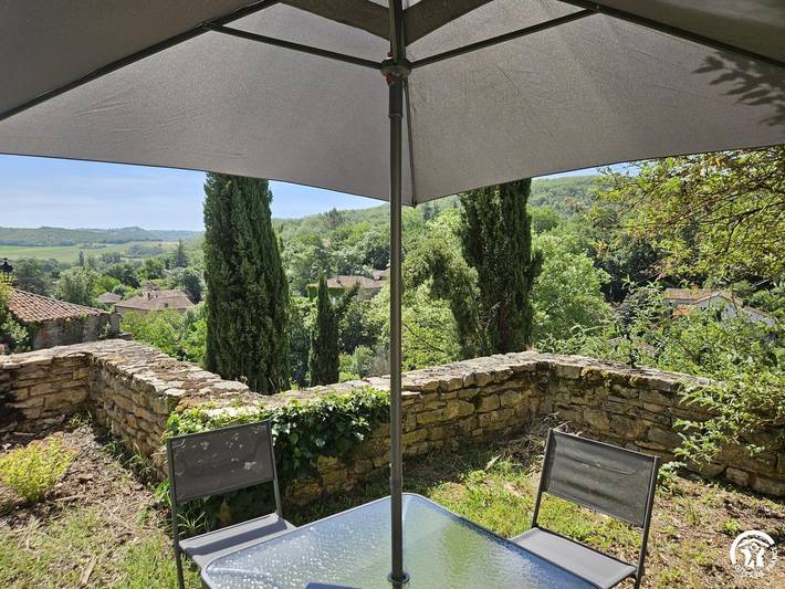 Gîte pour 4 personnes, avec Terrasse
