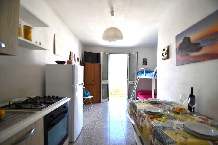 Location de vacances pour 4 personnes, avec balcon à Torre Dell'orso - 2